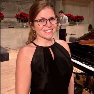 Meet your Posher, Nicole